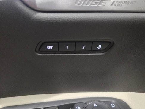 Used 2023 Cadillac XT6 Sport image 21