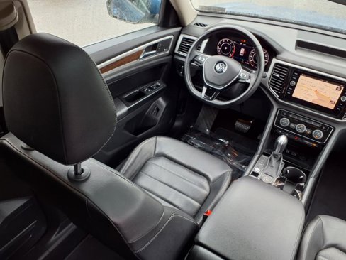 Used 2019 Volkswagen Atlas SEL Premium image 18
