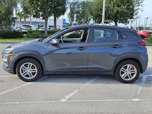 Used 2021 Hyundai Kona SE image 9