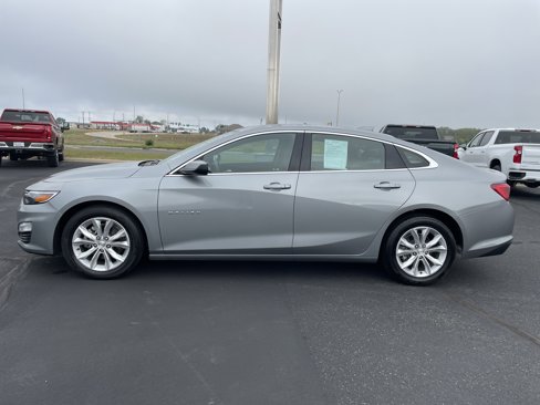 Used 2024 Chevrolet Malibu LT image 2