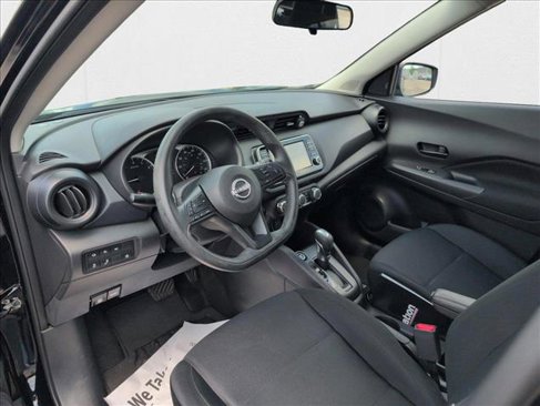 Used 2023 Nissan Kicks S image 9