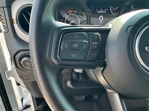 Used 2025 Jeep Wrangler Sport image 16