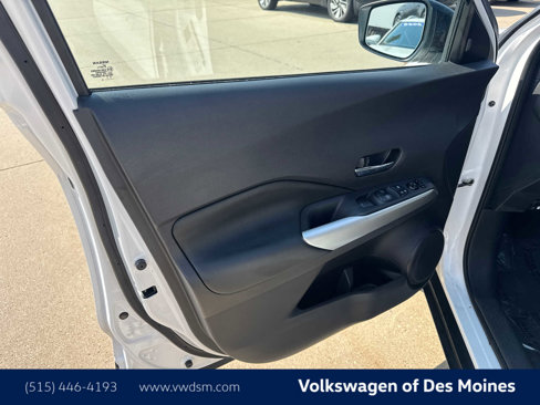 Used 2020 Nissan Kicks SR w/ SR Premium Package image 22