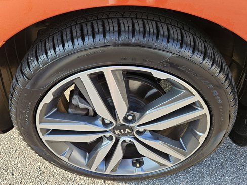 Used 2018 Kia Soul ! w/ Tech Package image 10