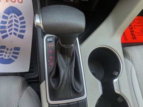 Used 2020 Kia Sportage LX image 21