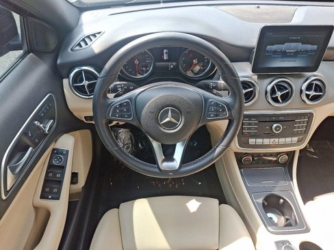 Used 2020 Mercedes-Benz GLA 250 image 11