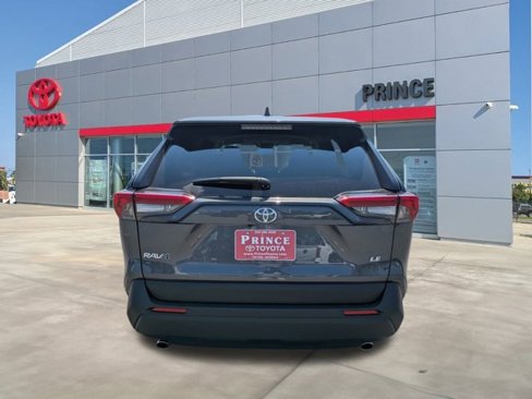 New 2025 Toyota RAV4 LE image 5