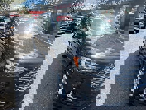 Used 2020 Ford Edge SEL image 13