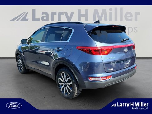 Used 2018 Kia Sportage EX w/ EX Premium Package image 3