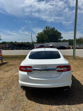 Used 2015 Jaguar XF Portfolio image 5