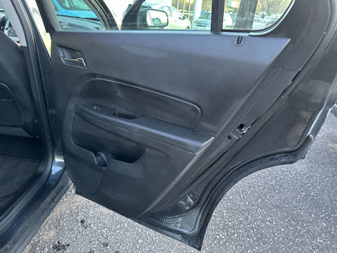 Used 2017 Chevrolet Equinox LS image 16