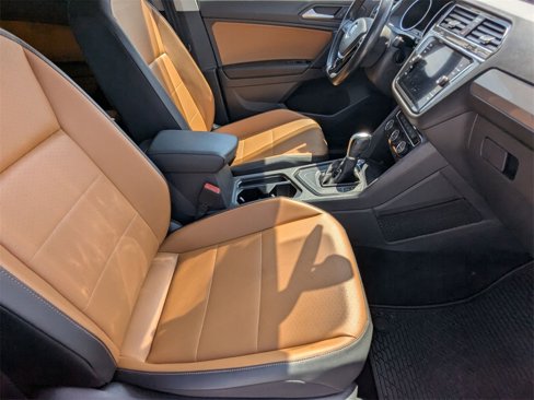 Used 2019 Volkswagen Tiguan S image 19
