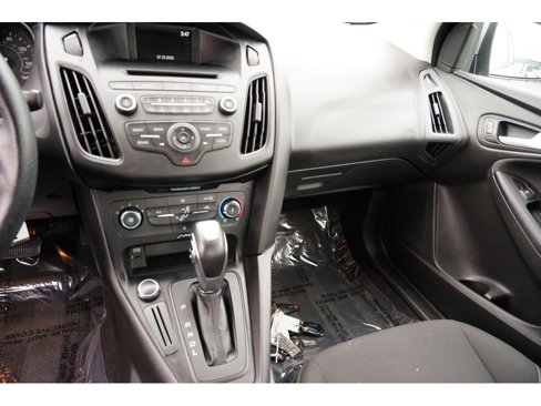 Used 2016 Ford Focus SE image 21