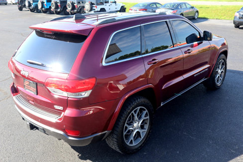 Used 2018 Jeep Grand Cherokee Limited image 13