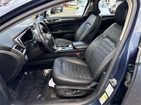 Used 2018 Ford Fusion SE w/ Equipment Group 602A image 14