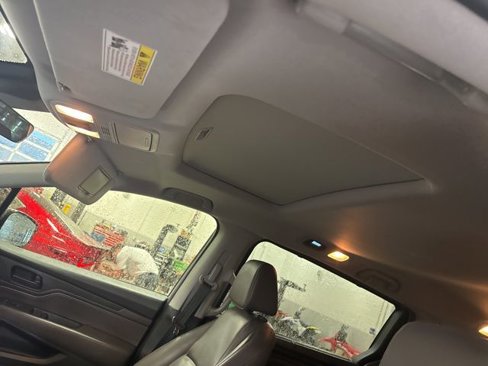 Used 2018 Honda Odyssey EX-L image 12