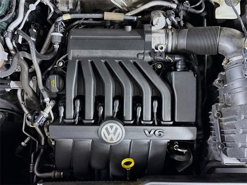 Used 2021 Volkswagen Atlas SEL Premium image 31
