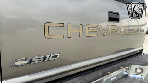 Used 2002 Chevrolet S10 Pickup LS w/ LS Preferred Equipment Group image 27