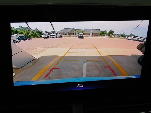 New 2025 Chevrolet Trax LT w/ Driver Confidence Package image 13