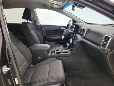 Used 2020 Kia Sportage LX image 20