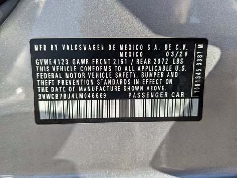 Certified 2020 Volkswagen Jetta SE image 36