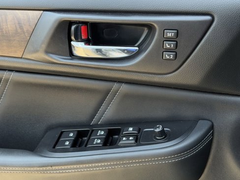 Used 2019 Subaru Outback 2.5i Limited image 22