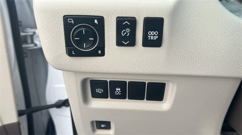 Used 2015 Lexus GX 460 image 15