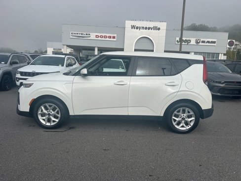 Used 2021 Kia Soul S image 6