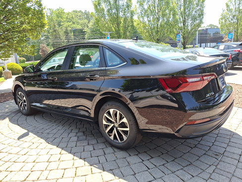 Certified 2022 Volkswagen Jetta S image 4