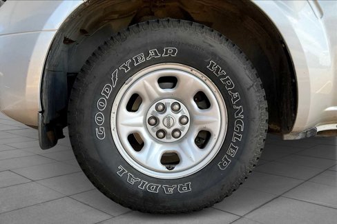 Used 2015 Nissan Frontier S image 11