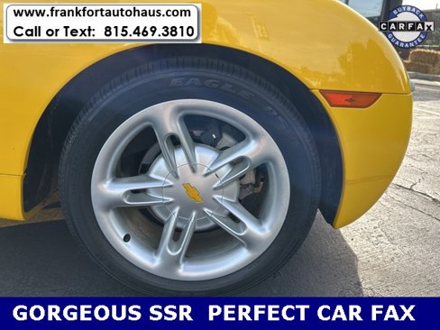 Used 2003 Chevrolet SSR w/ Preferred Equipment Group image 28