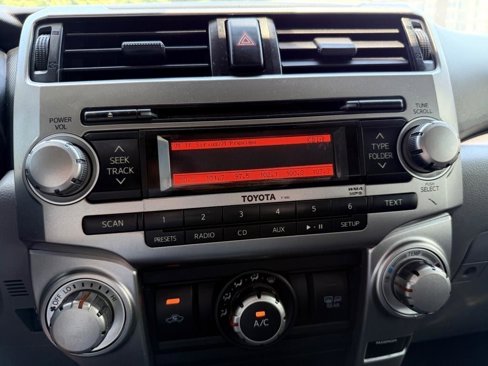 Used 2013 Toyota 4Runner SR5 image 18