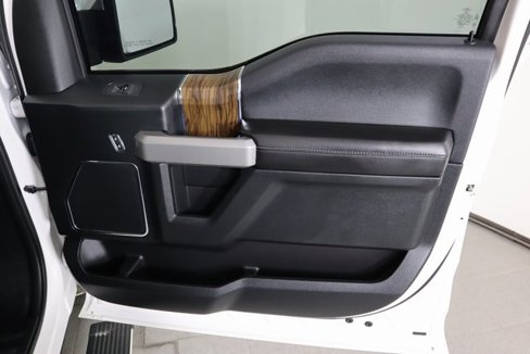 Used 2019 Ford F150 Lariat w/ Equipment Group 502A Luxury image 15