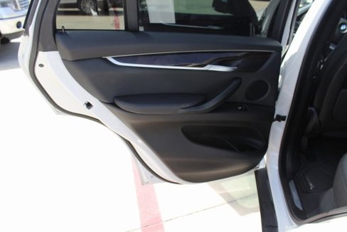 Used 2018 BMW X5 sDrive35i w/ Premium Package image 15