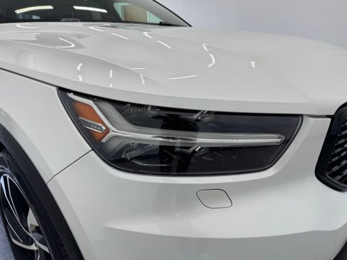 Used 2019 Volvo XC40 T5 R-Design image 31