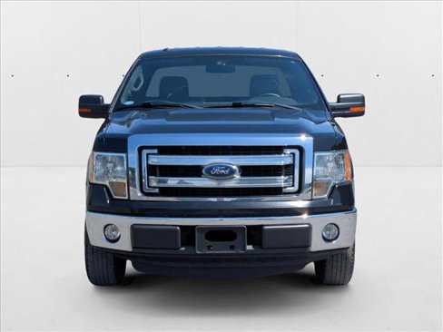 Used 2013 Ford F150 XLT w/ Mid Equipment Group image 2