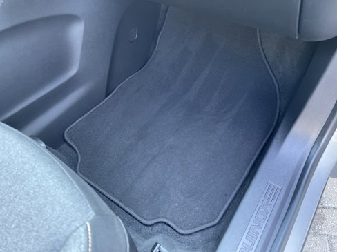 Used 2019 Chevrolet Equinox LT image 36