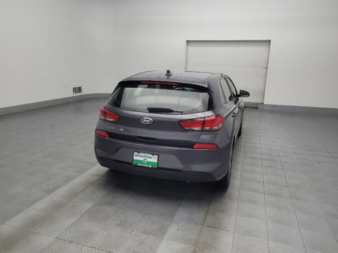 Used 2018 Hyundai Elantra GT image 7