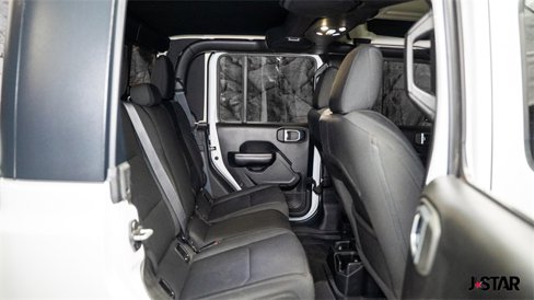 Used 2021 Jeep Gladiator Sport image 16