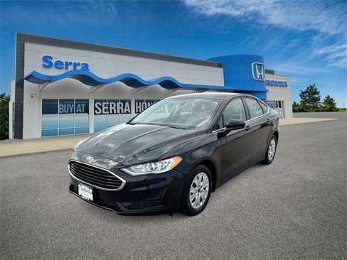 Used 2020 Ford Fusion S image 1