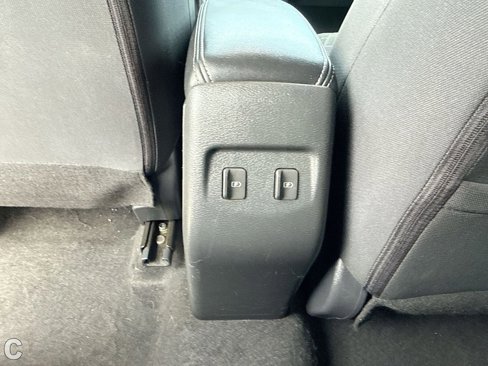 Used 2022 Nissan Kicks SR image 20