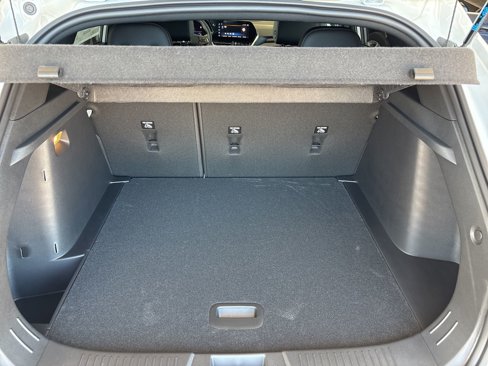 New 2025 Chevrolet Trax RS w/ Sunroof Package image 21