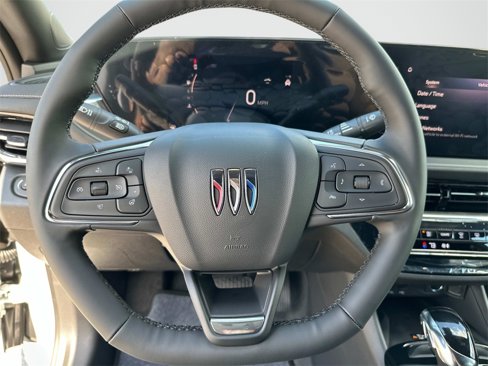 New 2025 Buick Envista Avenir image 25
