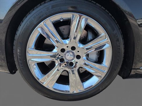 Used 2014 Mercedes-Benz S 550 Sedan image 25