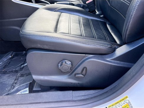 Used 2018 Ford EcoSport Titanium w/ Titanium Cold Weather Package image 21