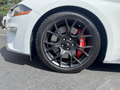 Used 2018 Ford Mustang Premium w/ Ecoboost Performance Package image 19