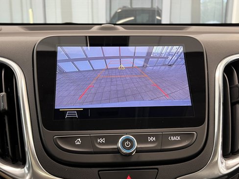 Used 2021 Chevrolet Equinox LT image 24