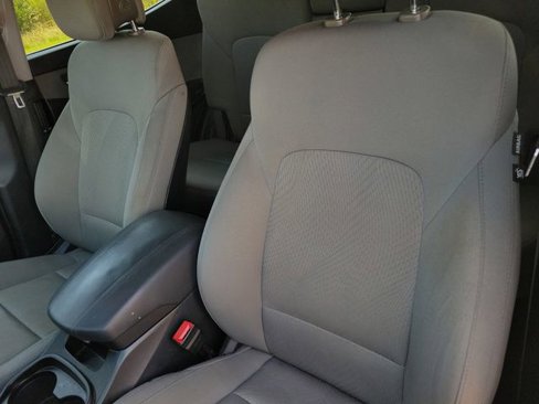 Used 2018 Hyundai Santa Fe Sport w/ 2.4L Value Package 02 image 6