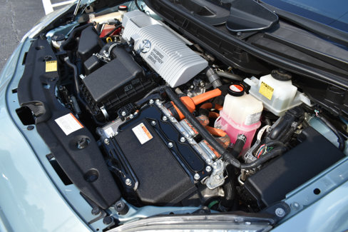 Used 2015 Toyota Prius Three image 48