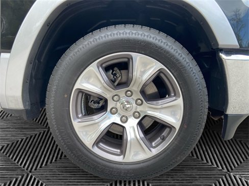 Used 2021 RAM 1500 Laramie image 14